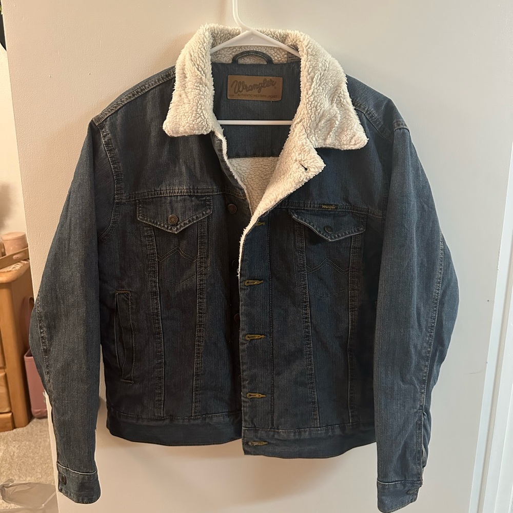 Wrangler Sherpa Jean jacket men’s small